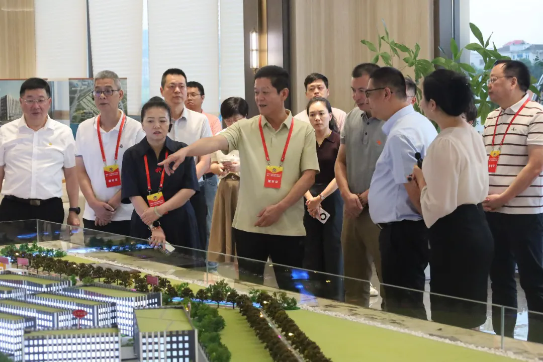市政協(xié)委員泉港活動(dòng)組赴惠安開(kāi)展異地視察